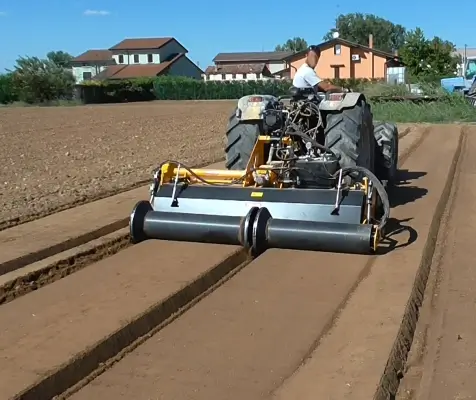 Collari akmenų freza lysvių formuotojas ACLISB formuoja lysves dirvoje